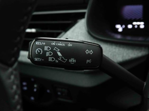 Skoda Kamiq 1.0 TSI 116 DSG SELECTION Noir