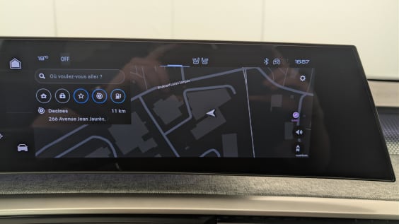Peugeot 3008 Hybrid 145 e-DCS6 GT Gris Titane / Toit Noir