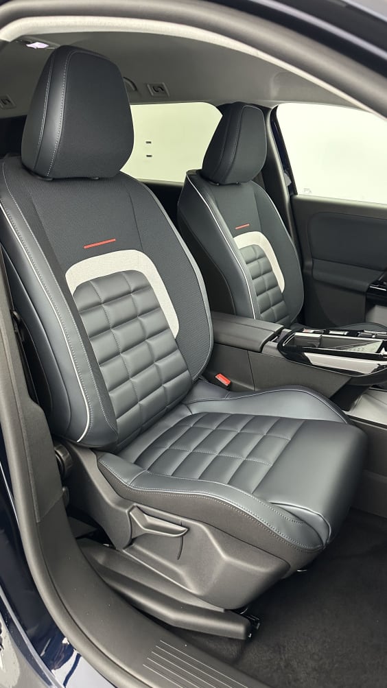 Citroën C5 Aircross C5 AIRCROSS II 1.2 Hybride 145ch Max e-DCS6 Bleu Eclipse