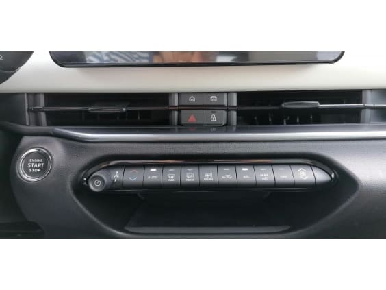 Fiat FIAT 600 1.2 Hybrid 145 DCT LA PRIMA Noir