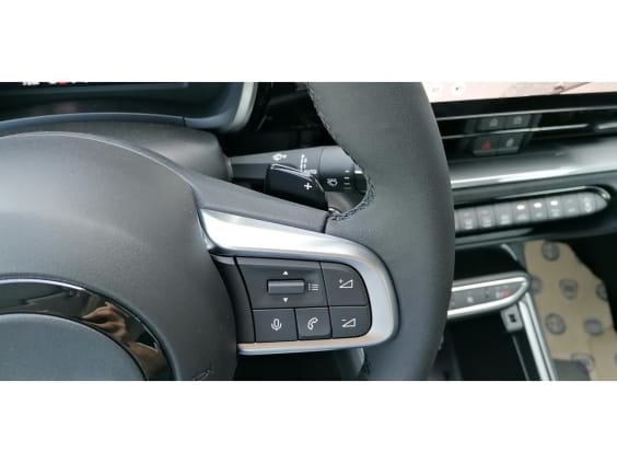 Fiat FIAT 600 1.2 Hybrid 145 DCT ICON Noir