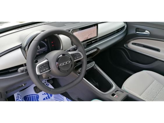 Fiat FIAT 600 1.2 Hybrid 145 DCT LA PRIMA Noir
