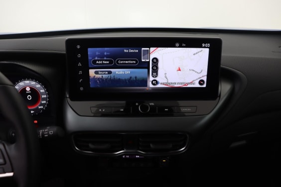 Nissan JUKE N-Connecta 1.6 Hybrid 143 hp Blue