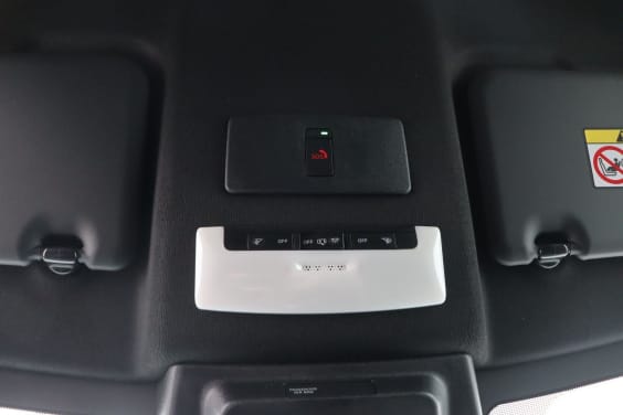Nissan JUKE N-Connecta 1.6 Hybrid 143 hp Blue