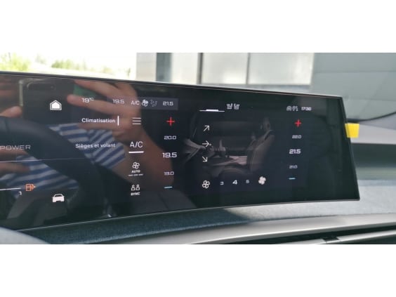 Peugeot 3008 1.2i Hybrid 145 e-DCS6 GT Noir Perle