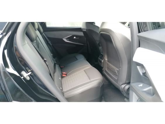 Peugeot 3008 1.2i Hybrid 145 e-DCS6 GT Noir Perle