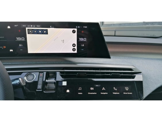 Peugeot 3008 1.2i Hybrid 145 e-DCS6 GT Noir Perle
