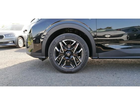 Peugeot 3008 1.2i Hybrid 145 e-DCS6 GT Noir Perle