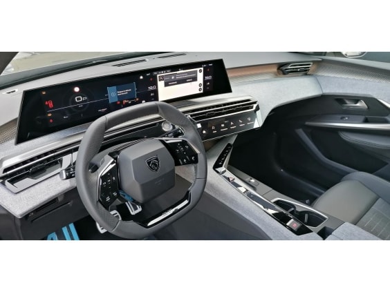Peugeot 3008 1.2i Hybrid 145 e-DCS6 GT Noir Perle