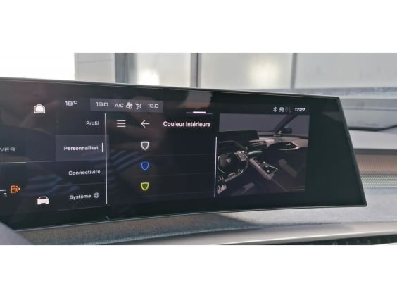 Peugeot 3008 1.2i Hybrid 145 e-DCS6 GT Noir Perle