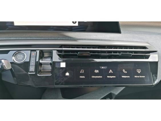 Peugeot 3008 1.2i Hybrid 145 e-DCS6 GT Noir Perle