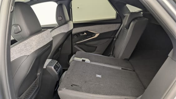 Peugeot 3008 Hybrid 145 e-DCS6 GT Gris Artense / Toit Noir