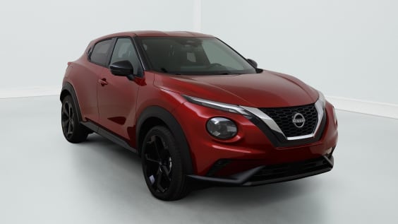 Nissan JUKE Tekna 1.6 Hybrid 143 hp AT 2WD Red