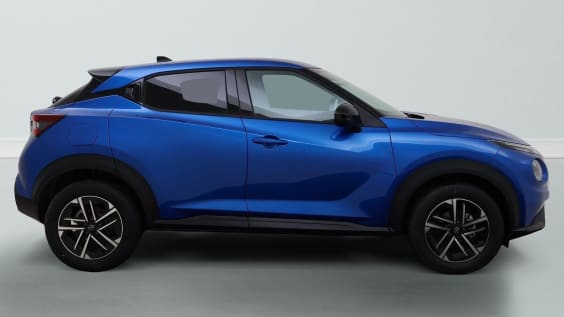Nissan JUKE N-Connecta 1.6 Hybrid 143 hp Blue