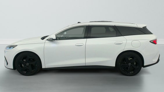 BYD SEAL 6 TOURING 1.5l DM-i 156 kW PHEV Comfort Polar White