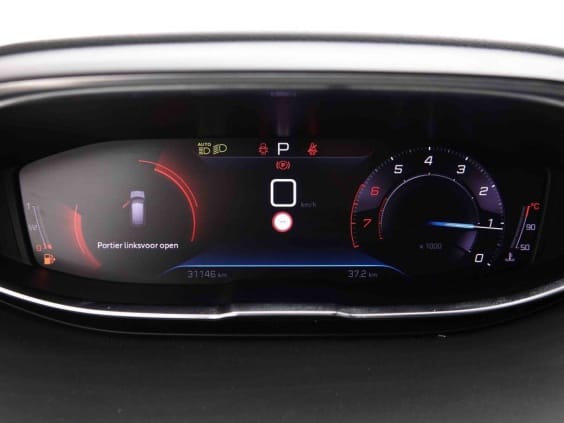 Peugeot 3008 130 AUT ALLURE Gris
