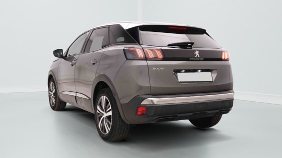 Peugeot 3008 130 AUT ALLURE Gris