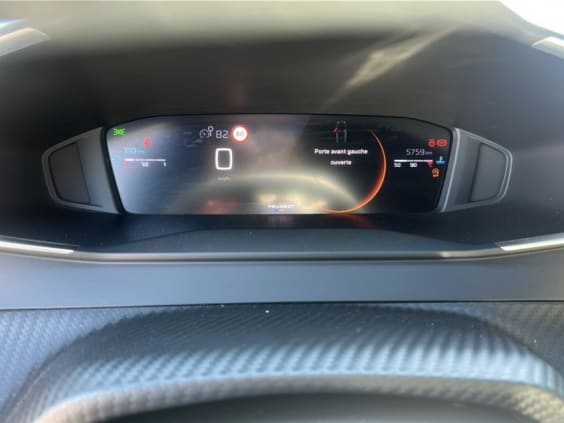 Peugeot 2008 1.2 100 allure gris artense