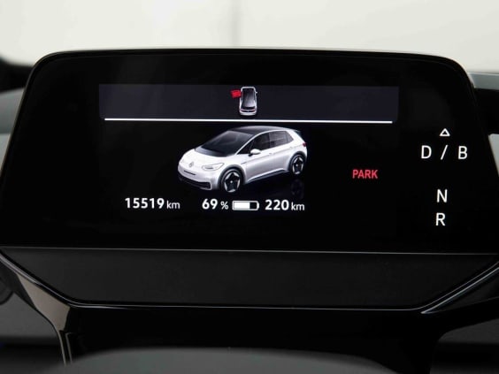 Volkswagen ID.3 62 KWH 204 PRO Rouge
