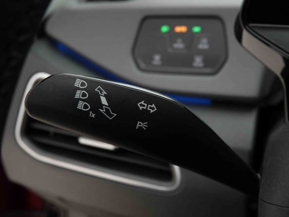 Volkswagen ID.3 62 KWH 204 PRO Rouge