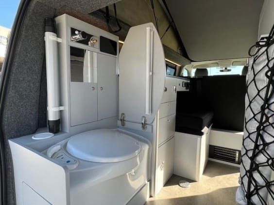 Stylevan Origin AUSTRAL IV VOLKSWAGEN T6.1 - 2.0 L TDI - 150 CV - DSG7 Blanc Candy