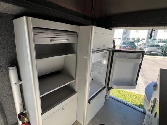 Stylevan Origin AUSTRAL IV VOLKSWAGEN T6.1 - 2.0 L TDI - 150 CV - DSG7 Blanc Candy