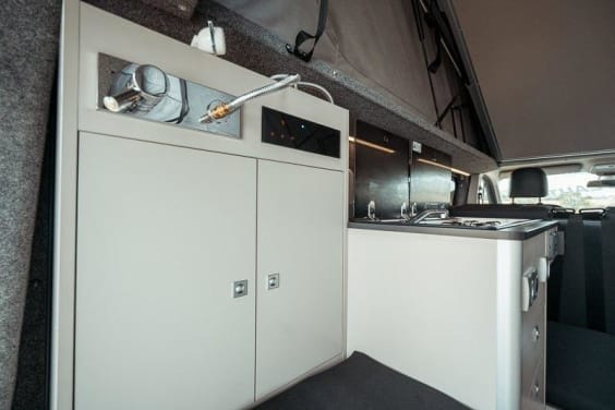 Stylevan Origin AUSTRAL IV VOLKSWAGEN T6.1 - 2.0 L TDI - 150 CV - DSG7 Blanc Candy
