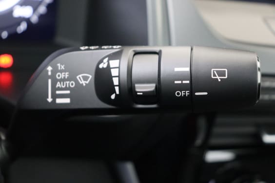 Nissan QASHQAI Tekna Plus 1.3 DIG-T Mild Hybrid 158 hp X-TRONIC White
