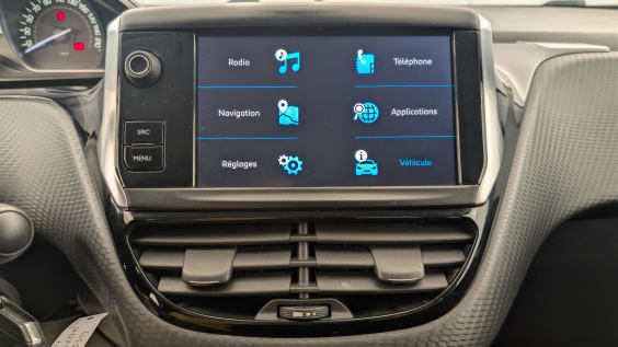 Peugeot 208 PureTech 82ch S&S BVM5 Signature Gris Artense