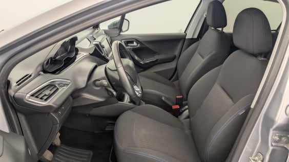 Peugeot 208 PureTech 82ch S&S BVM5 Signature Gris Artense
