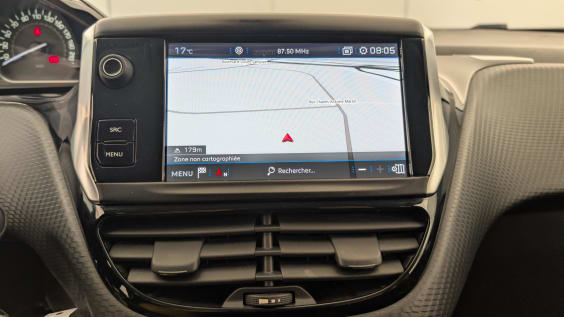 Peugeot 208 PureTech 82ch S&S BVM5 Signature Gris Artense