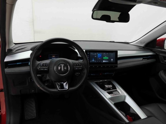MG MG5 Luxury 50 kWh Rouge