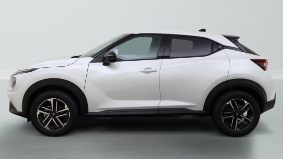 Nissan JUKE N-Connecta 1.6 Hybrid 143 hp White