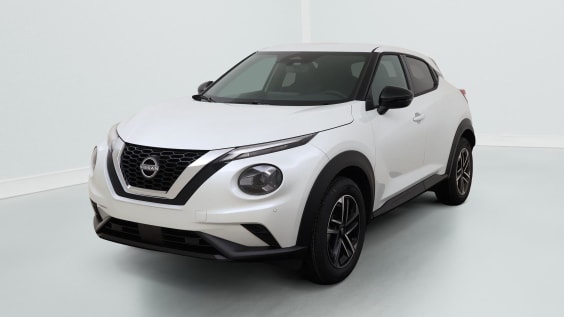Nissan JUKE N-Connecta 1.6 Hybrid 143 hp White