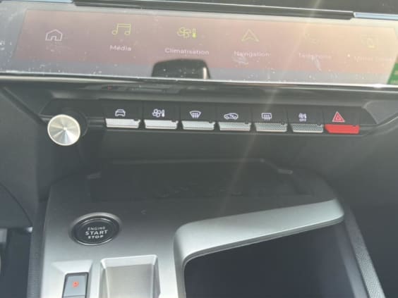 Peugeot 408 Hybrid 136 allure e-dcs6 Noir