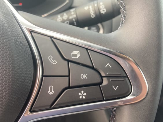 Renault CAPTUR II 1.0 tce 90 techno Bleu Iron