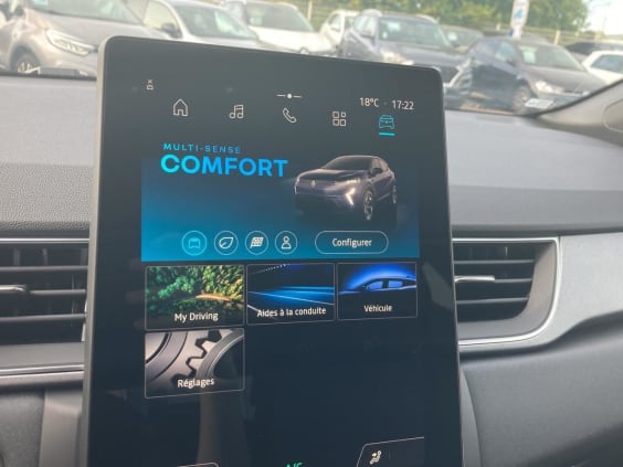 Renault CAPTUR II 1.0 tce 90 techno Bleu Iron