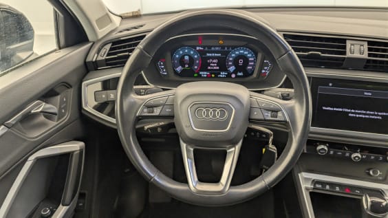 Audi Q3 Sportback 35 TFSI 150 ch S tronic 7 Design Noir Mythic