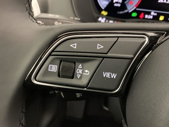 Audi Q2 35 TDI 150 S tronic 7 Design Noir Mythique