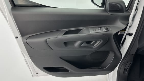 Peugeot Partner PARTNER M 1.5 BlueHDI 130ch EAT8 Blanc Icy