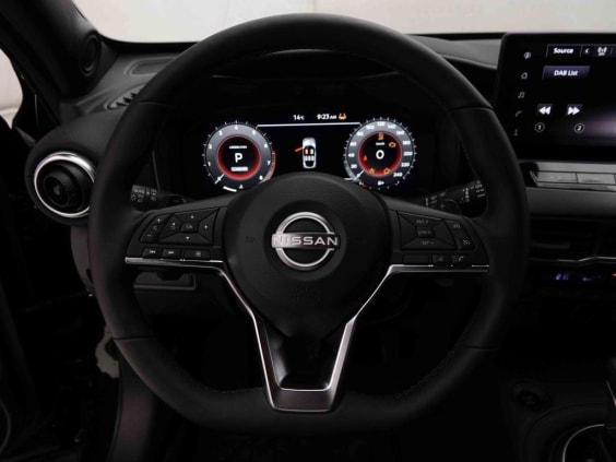 Nissan JUKE 1.0 DIG-T 114 DCT N-Connecta Noir