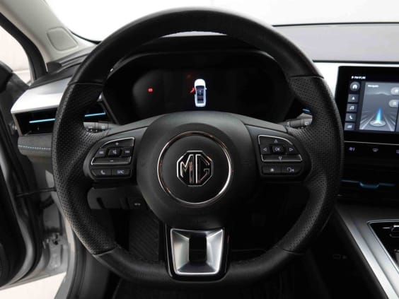 MG MG5 61 KWH  LUXURY Argent