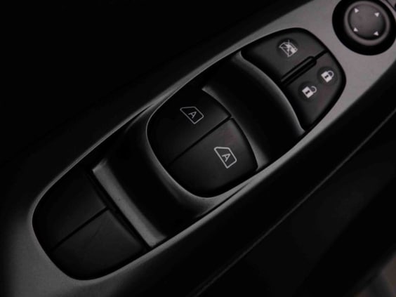 Nissan JUKE 1.0 DIG-T 114 DCT N-Connecta Gris