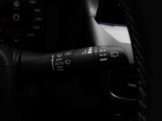 Nissan JUKE 1.0 DIG-T 114 DCT N-Connecta Gris