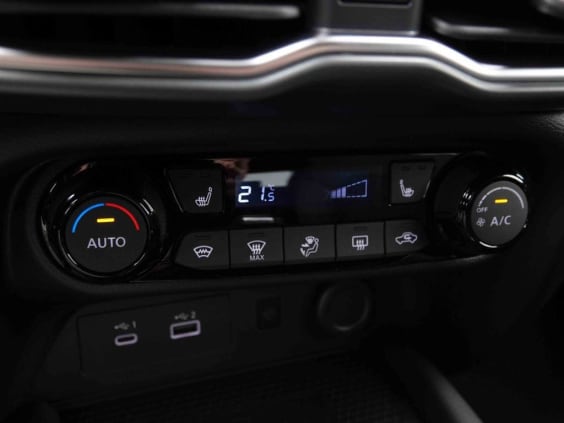 Nissan JUKE 1.0 DIG-T 114 DCT N-Connecta Gris