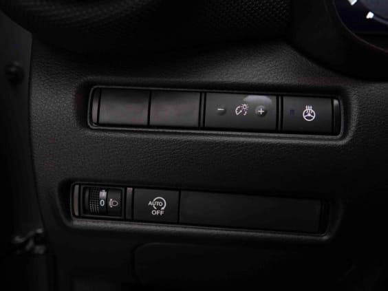 Nissan JUKE 1.0 DIG-T 114 DCT N-Connecta Gris