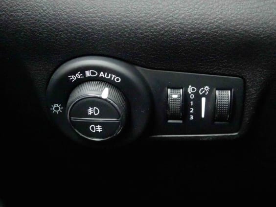 Jeep Compass E-HYBRID 130 T4 AUT SUMMIT Gris