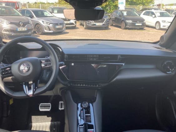 Alfa Romeo Junior 1.2 ibrida 145 speciale e-dct6 Gris T/Noir