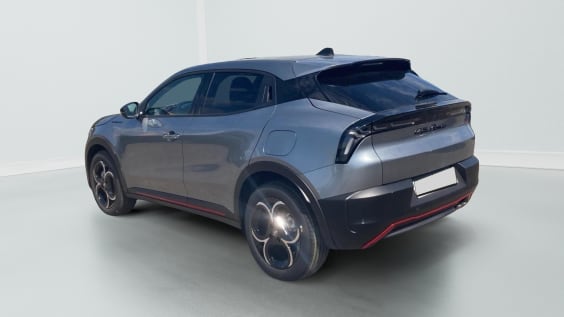 Alfa Romeo Junior 1.2 ibrida 145 speciale e-dct6 Gris