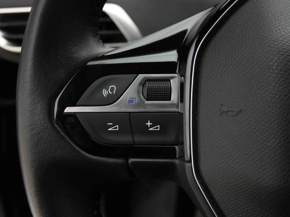 Peugeot 3008 PureTech 130ch S&S BVM6 Allure Pack Bleu